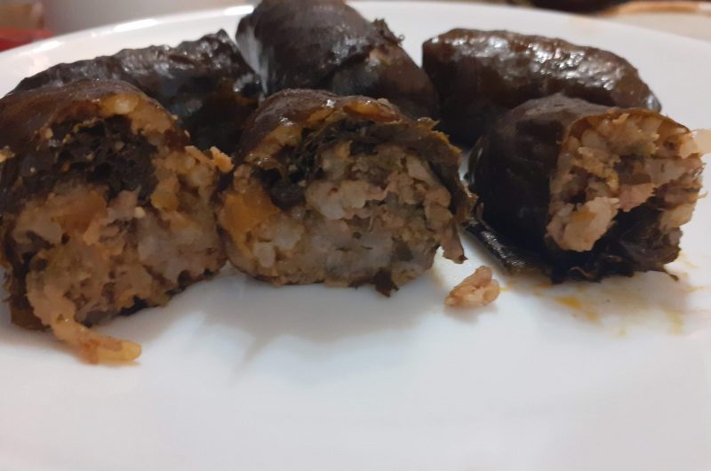 Лозови сармички с кайма и ориз